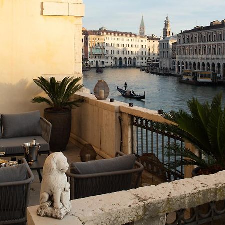 Grand Canal Luxury Apartment With Terrace R&R Venedig Exterior foto