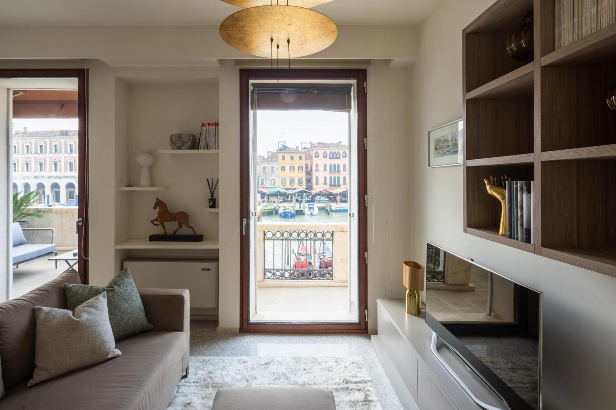 Grand Canal Luxury Apartment With Terrace R&R Venedig Exterior foto