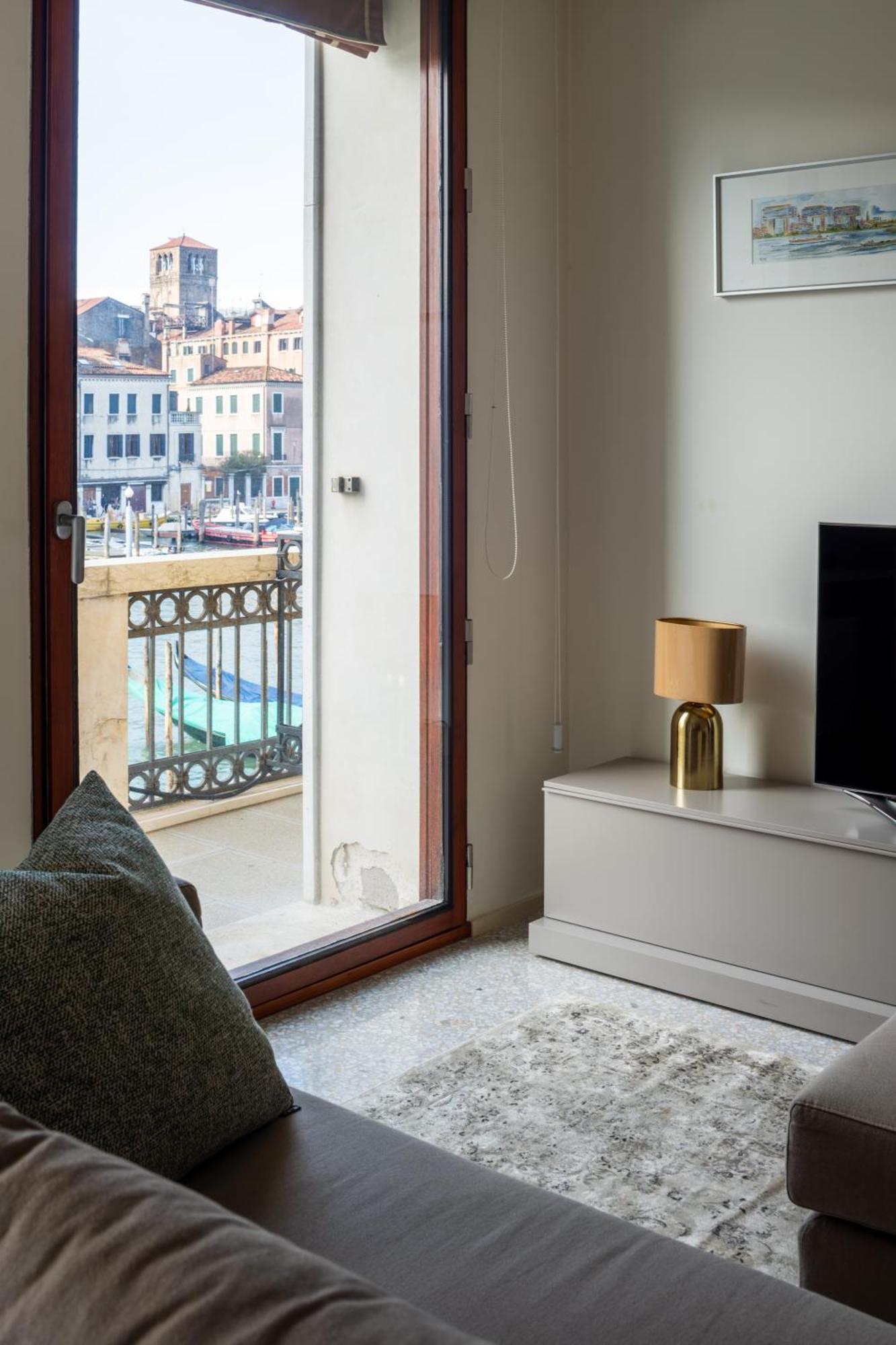 Grand Canal Luxury Apartment With Terrace R&R Venedig Exterior foto